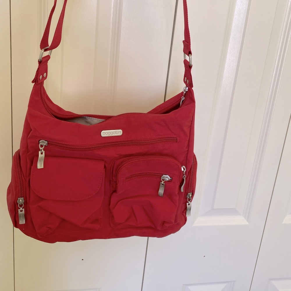 Baggallini - On the go Bag